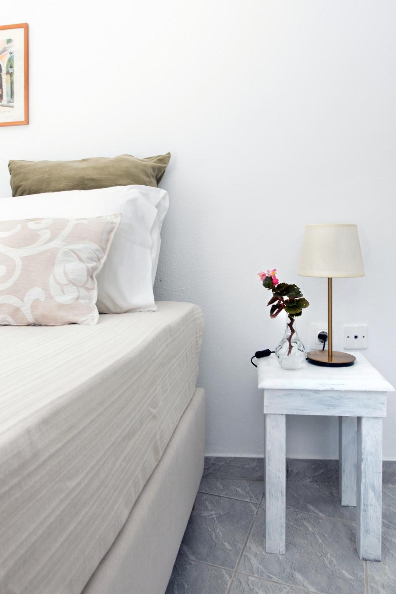 Nisea Apartments Ипсос Экстерьер фото
