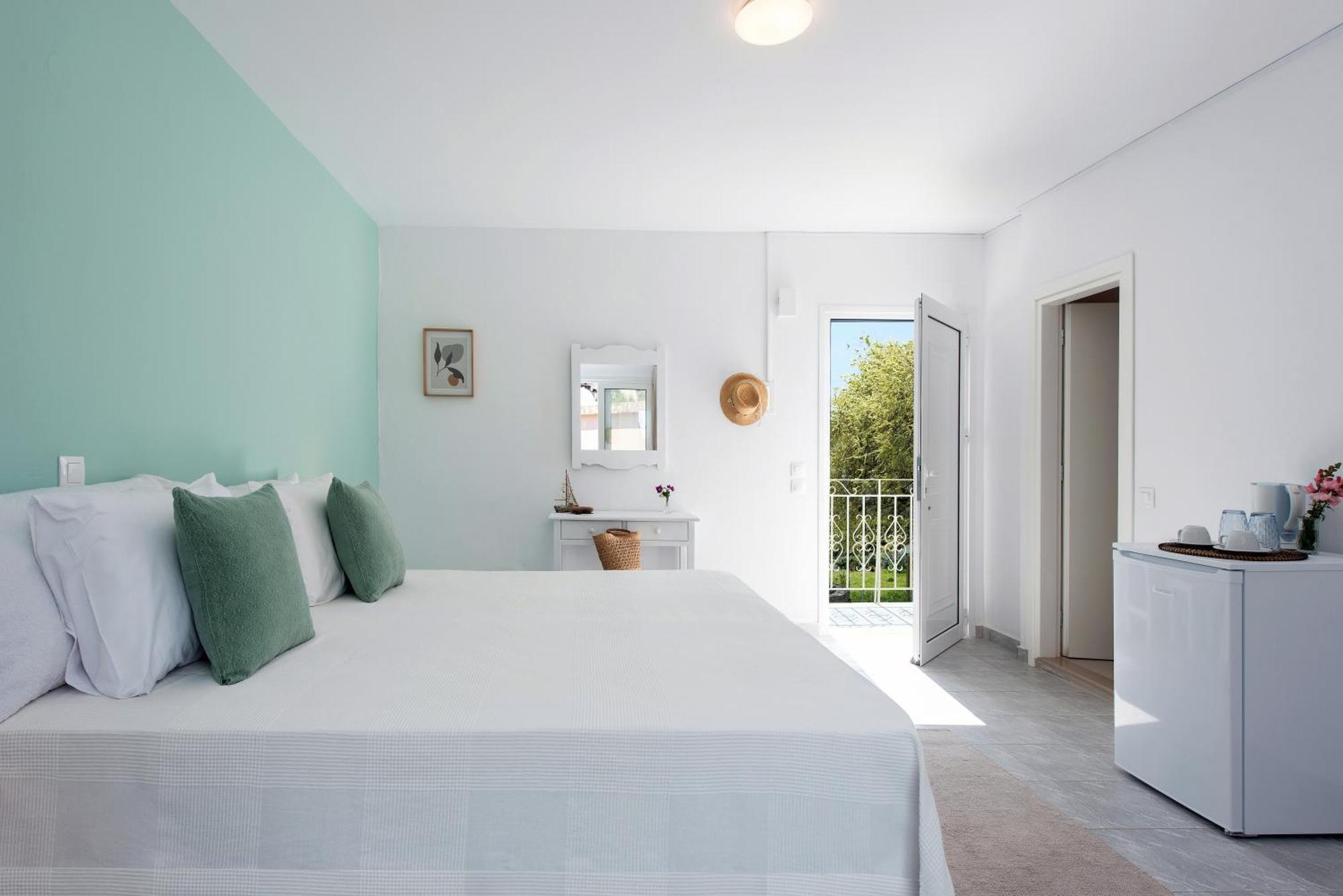 Nisea Apartments Ипсос Экстерьер фото